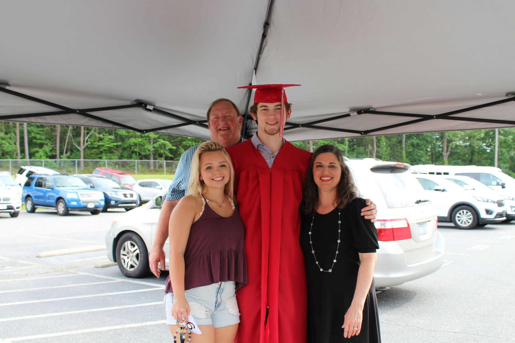 St. Stephens 2020 graduation part 1 (10).JPG